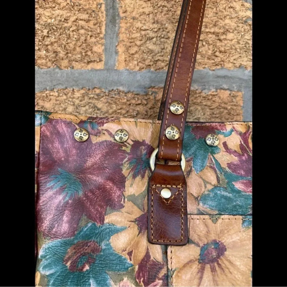 PATRICIA NASH FRESCO BOUQUET SOLARO
LEATHER TOTE - Picture 2 of 16